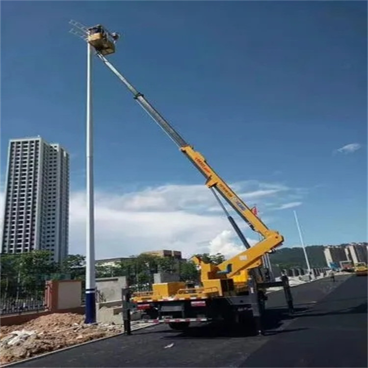 高唐维修路灯的曲臂升降车出租