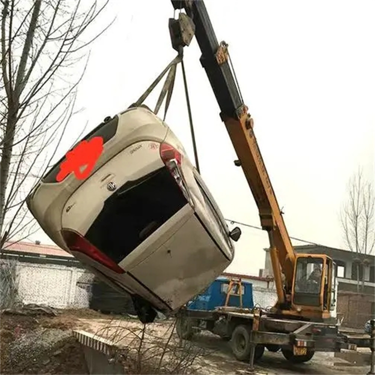 高唐随时待命，吊车24小时道路救援服务全解析