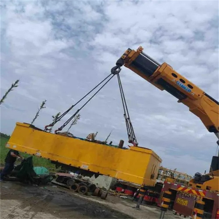 高唐随车吊吊集装箱怎么吊